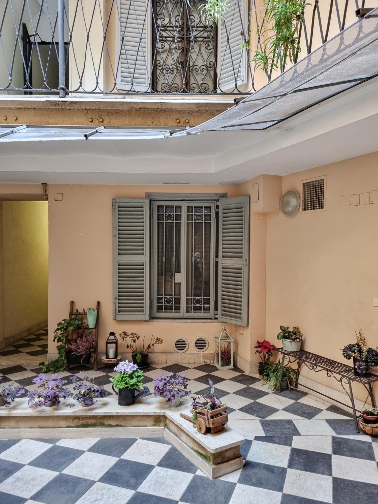 Colosseum Luxury Suite Rome Exterior photo