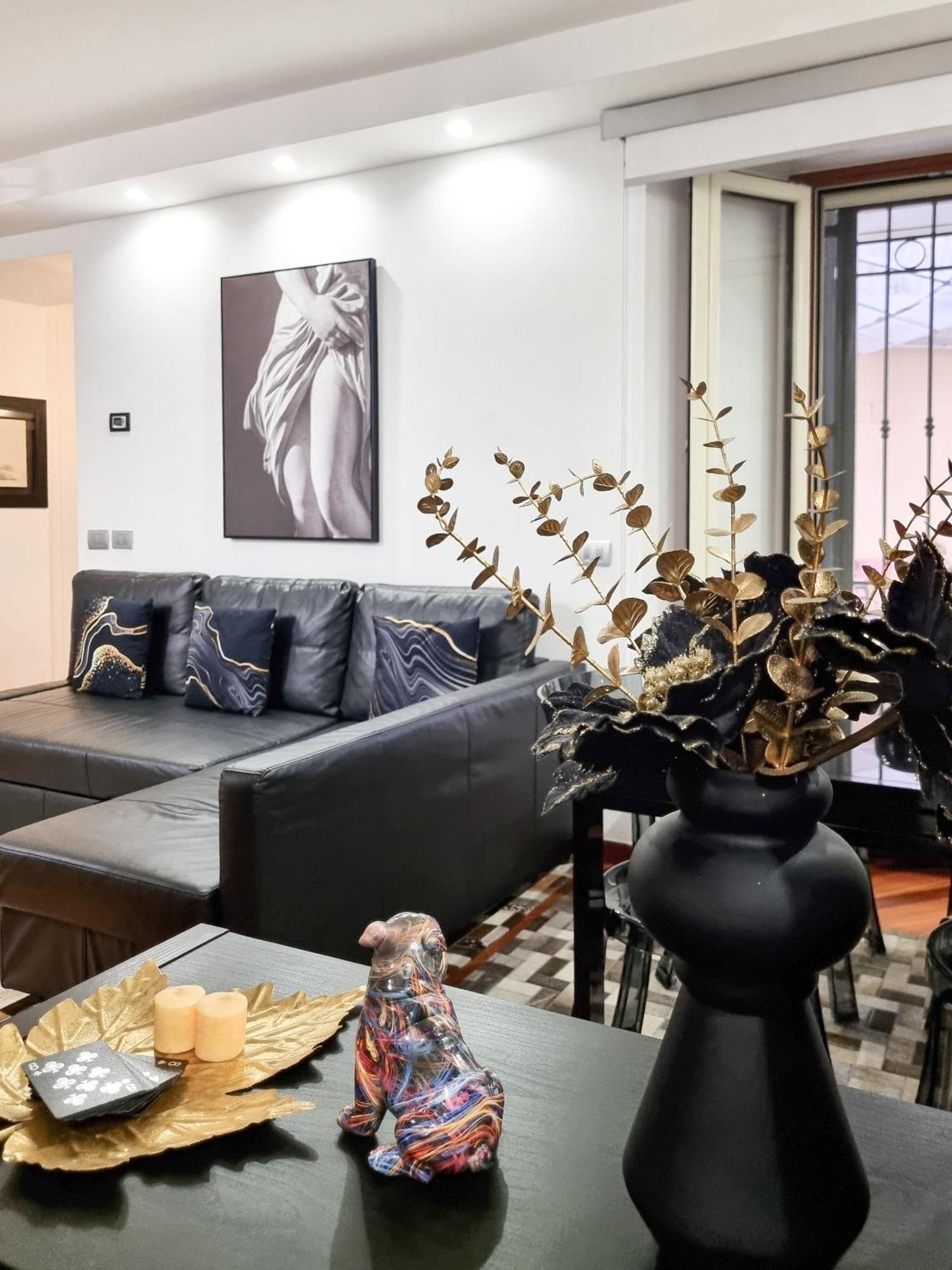 Colosseum Luxury Suite Rome Exterior photo